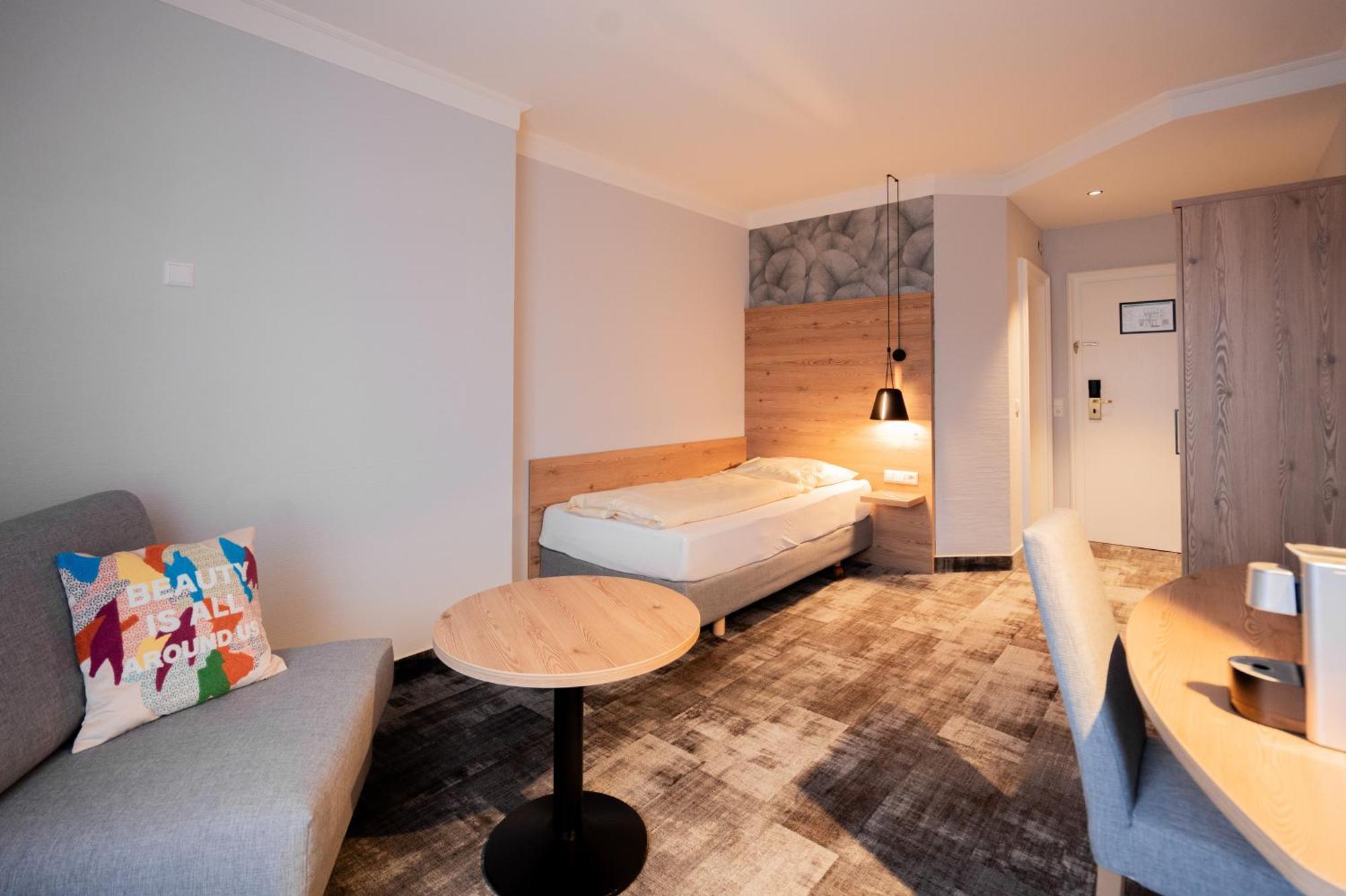 Hotel Adler - Paulas Alb 埃英根 客房 照片